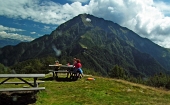 12 Vista sul Monte Legnone (2610 m.)